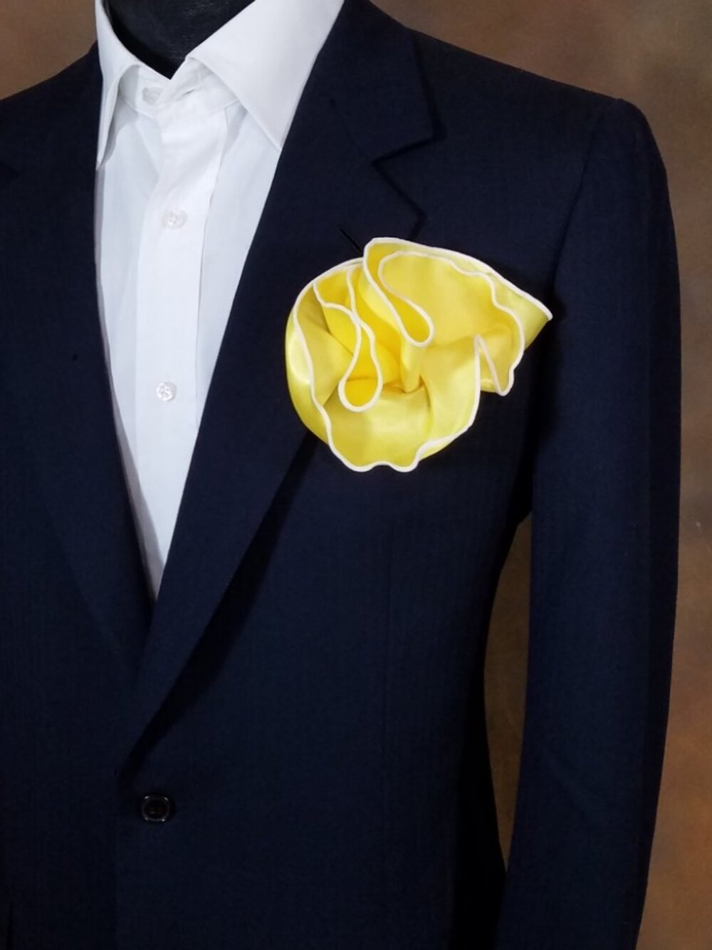 Yellow Satin 2-in-1 Pouf Round Pocket Square with White Trim